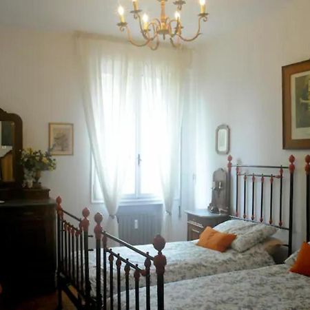 Charming Flat With Terrace Over The Canal Apartment Venice Luaran gambar